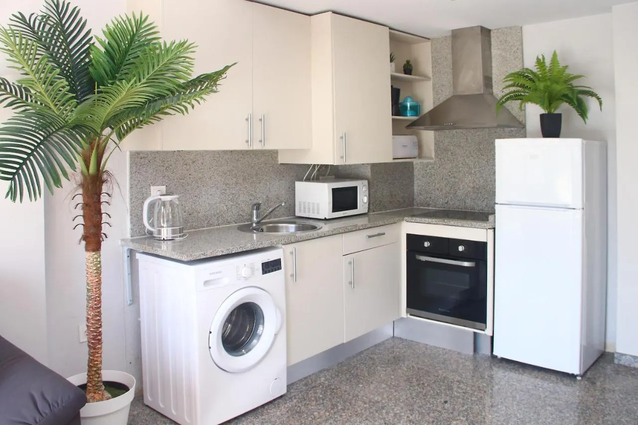 Seahomes Vacations, Beach&Pool, In Fenals Beach Льорет-де-Мар